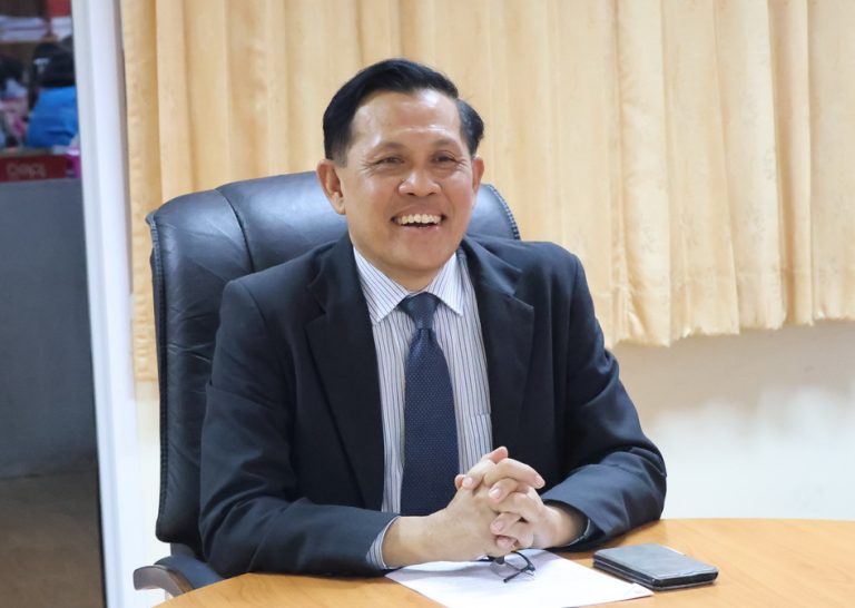 สพป.อุบลราชธานี เขต 1 พิจารณาเลื่อนเงินเดือนข้าราชการครูและบุคลากรทางการศึกษา และเลื่อนขั้นค่าจ้างลูกจ้างประจำ ครั้งที่ 1/2568 (1 เมษายน 2568) ระดับเขตพื้นที่การศึกษา