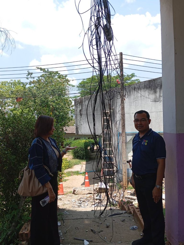 สพม.เชียงใหม่ ตรวจสอบสภาพความเสียหายของโรงเรียนแม่แจ่ม ที่ประสบภัยธรรมชาติ(แผ่นดินไหว) เพื่อขอรับการสนับสนุนงบประมาณจาก สพฐ.