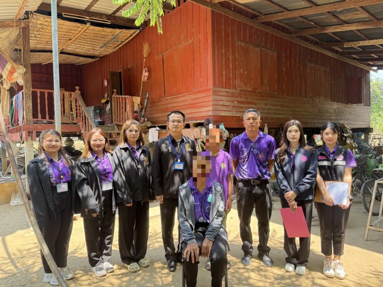 สพป.พิษณุโลก เขต 1 ลงพื้นที่เยี่ยม ให้กำลังใจและติดตามนักเรียนที่ประสบเหตุความไม่ปลอดภัย