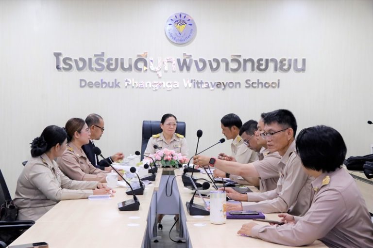 สพม.พังงา ภูเก็ต ระนอง ลงพื้นที่นิเทศ ติดตามความพร้อม การเปิดภาคเรียนที่ 1 ปีการศึกษา 2568