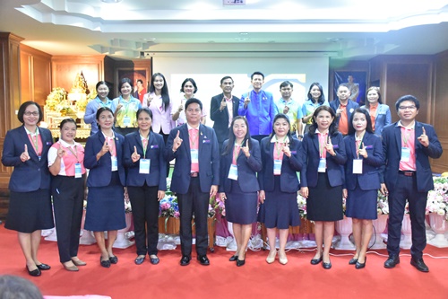 ผอ.สพป.ชัยภูมิ เขต 1 เปิดการอบรมเชิงปฏิบัติการหลักสูตรพัฒนาศักยภาพครูโรงเรียนศูนย์วิทยาศาสตร์พลังสิบ ระดับประถมศึกษา