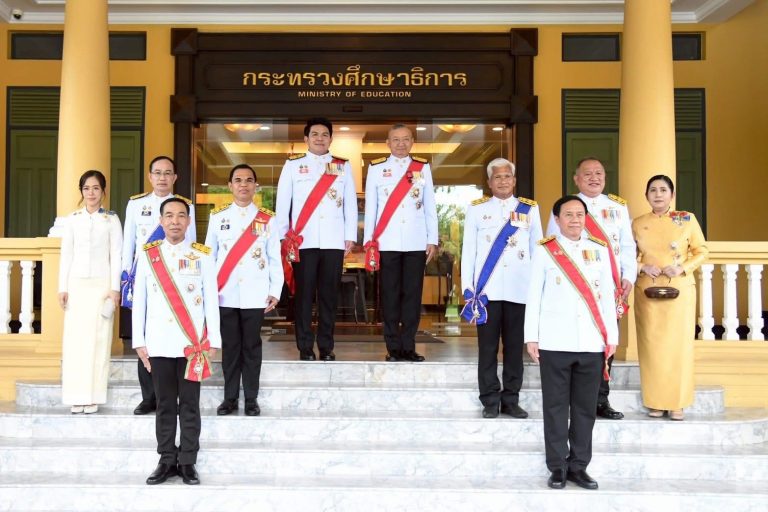 สพฐ. ร่วมงานสโมสรสันนิบาตเฉลิมพระเกียรติพระบาทสมเด็จพระเจ้าอยู่หัว เนื่องในโอกาสวันฉัตรมงคล ปี 2568