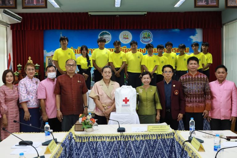 สพป.มหาสารคาม เขต 3 เข้าร่วมการประชุมคณะกรรมการขับเคลื่อนโครงการเพิ่มทักษะอาชีพแก่นักเรียนที่ไม่ได้เรียนต่อหลังจบการศึกษาภาคบังคับจังหวัดมหาสารคาม ครั้งที่ 2/2568