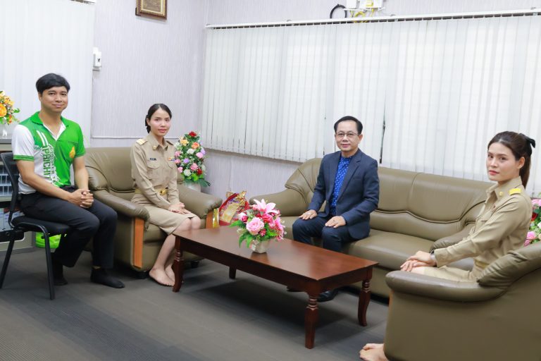 สพม.พิจิตร ปฐมนิเทศพนักงานราชการ