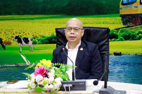 ผู้อำนวยการ สพป.สระบุรี เขต ๒ ประชุมคณะจัดทำ (ร่าง) หลักสูตรการพัฒนาข้าราชการครูและบุคลากรทางการศึกษา (ครูผู้ช่วยบรรจุใหม่) ที่มุ่งเน้นการจัดการเรียนรู้เชิงรุกด้วยกระบวนการ PLC