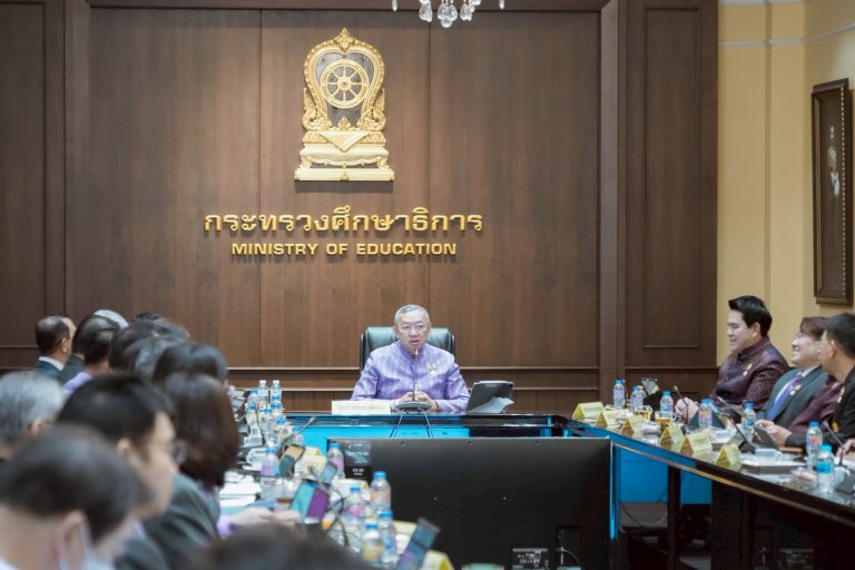 สพฐ. ร่วมประชุมประสานภารกิจ ศธ. ครั้งที่ 18/2568 ขานรับขยายผลโครงการโรงเรียนพี่เลี้ยงคู่พัฒนา ยกระดับคุณภาพการศึกษา