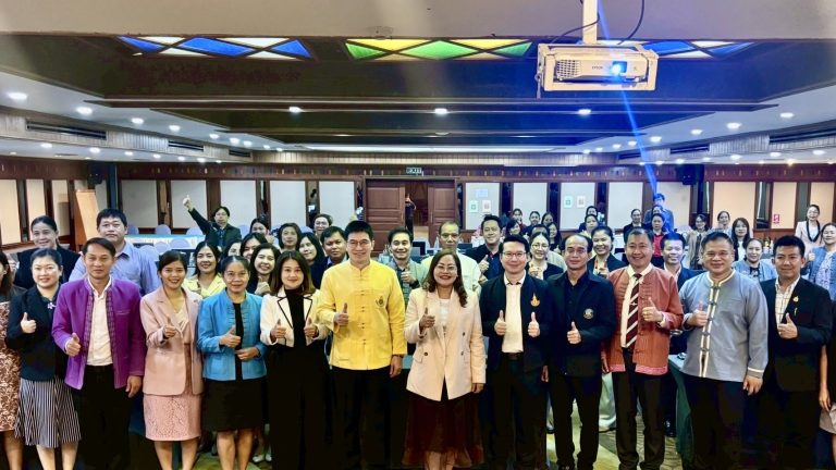 สพฐ. ชื่นชม สพป.เชียงใหม่ 1 ครู และผู้บริหาร สร้างคุณภาพด้วย AI ต่อยอดผู้เรียนศักยภาพสูง