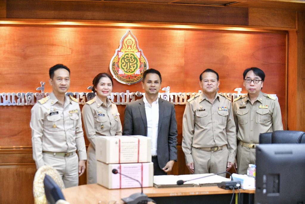 รองเลขาธิการ กพฐ. ตรวจเยี่ยมสนามสอบครูผู้ช่วย สพป.ปราจีนบุรี เขต 1 กำชับโปร่งใส ยุติธรรม ตรวจสอบได้