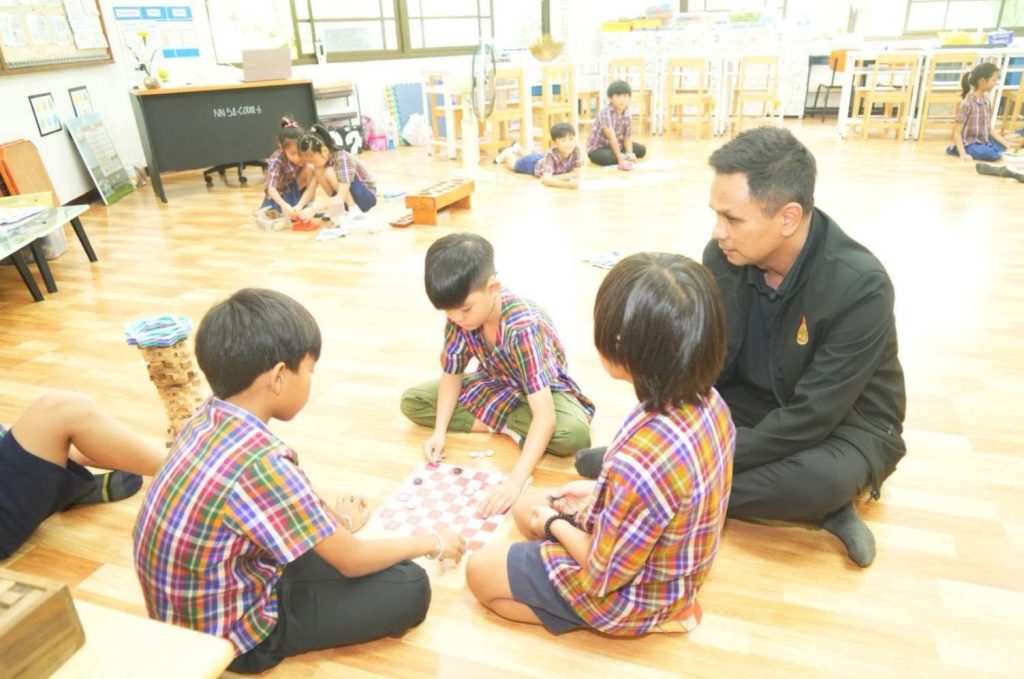 สพฐ. ลงพื้นที่ถอดประสบการณ์การบริหารและการจัดการศึกษาโรงเรียนลำปลายมาศพัฒนา “หลักสูตร 68 กับแนวคิดการจัดการศึกษาแบบจิตศึกษา”