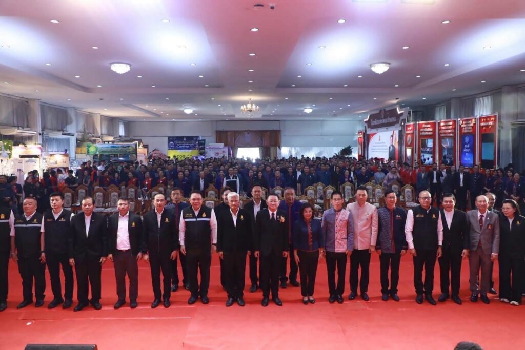 เลขาธิการ กพฐ. ร่วมคณะผู้บริหาร ศธ. ลงพื้นที่นครพนม เปิดศูนย์พลังสภานักเรียนสร้างโรงเรียนปลอดภัย