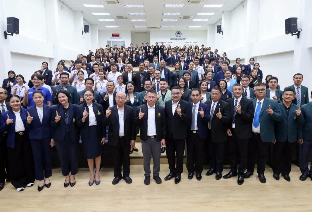 เลขาธิการ กพฐ. ลงพื้นที่กระบี่ ติดตามการจัดการศึกษา ย้ำสร้างโอกาสเท่าเทียม พัฒนาเด็กเต็มศักยภาพ